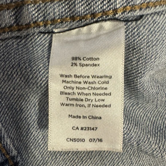 Talbots Classic Jean Jacket Size:P (S) Women Denim Pockets Cotton - Picture 12 of 12